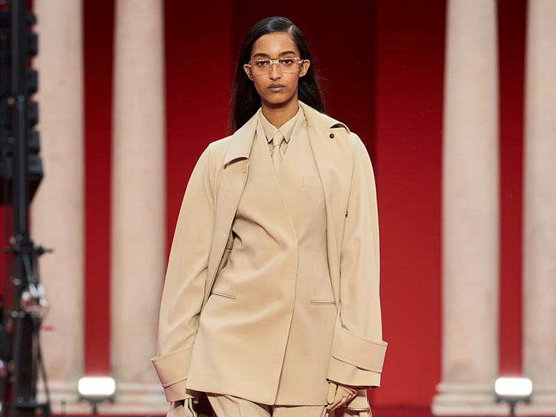 مجموعة المصمم Maximilian Davis الجديدة تكشف عن فجر جديد لعلامة FERRAGAMO